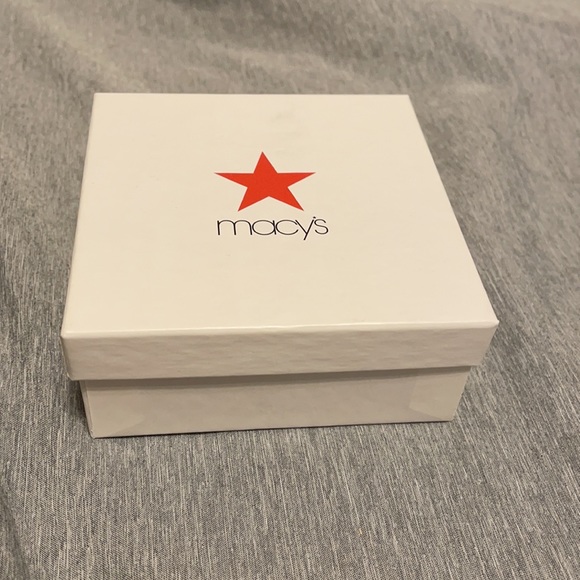 Macy’s Dream Bracelet - Picture 7 of 7